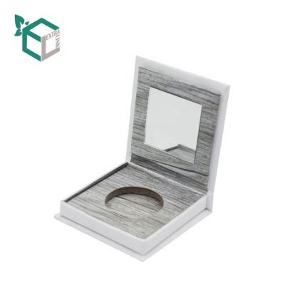 China Handmade Private Label Mirror Eyeshadow Palette Plain Paper Packaging for sale