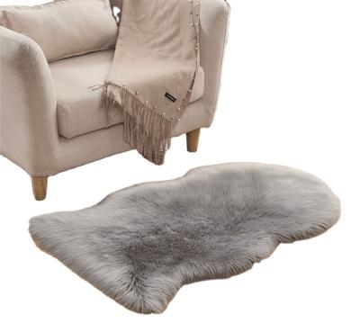 China 2022 Washable Design Faux Fur Blanket Rugs And Blankets Modern Home Decor Carpet Filler for sale