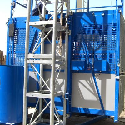 中国 Construction Material elevator with CE and EAC certificate 販売のため