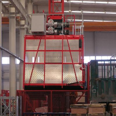 Chine SCQ120 Curved and inclined construction elevator with CE à vendre