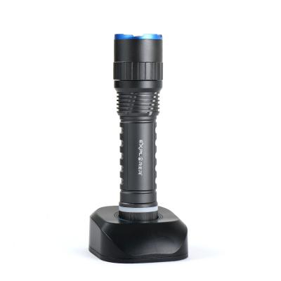 China XML Brightest 750 Lumen Camping Waterproof Military High Performance LED Tactical Flashlight For Self Defensive for sale