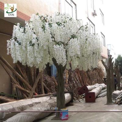 China UVG 13ft Big plastic artificial wisteria blossom tree with white silk flowers for weddings for sale