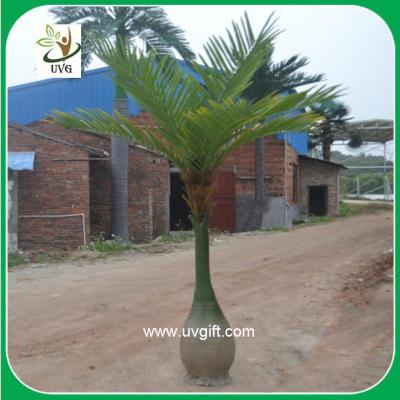 China UVG PTR020 artificial indoor decorative palm tree with unique trunk for hotel foyer decor for sale