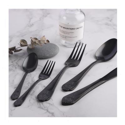 China 24pcs 430white Gold Dinnerware Set Stainless Steel Knife Fork Spoon Viable Cutlery Flatware Flatware Set Wholesale for sale