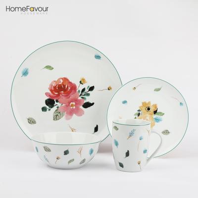 China Viable Luxury Ceramic Household Goods Flower Shape Porcelain Dishware Creative Glaze Dinner Set for sale