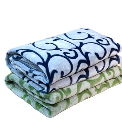 China Fire Retardant Hot Selling Solid Color Carving Classic Flannel Blankets Soft 100% Polyester Design Throw Blankets Wholesale for sale