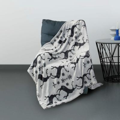 China Anti-pilling 100% Polyester Fleece Warming Blanket Yoga And Picnic Blankets Outdoor for sale