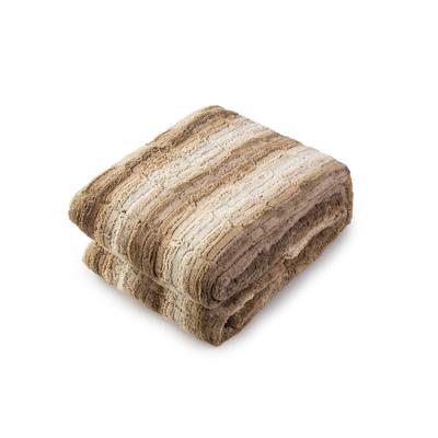 China Hot Selling Faux Fur Luxury Warm Fabric Throw Long Pile Blankets For Winter for sale