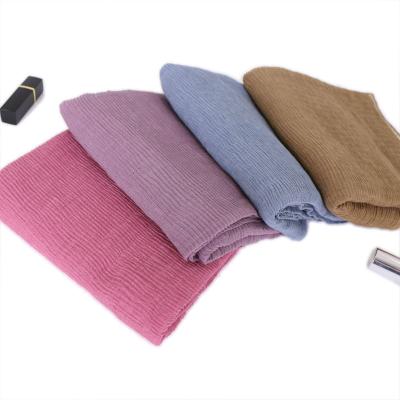 China Cotton and canvas fashionable refreshing breathable all-match pleated solid color ladies hijab accessories scarf for sale