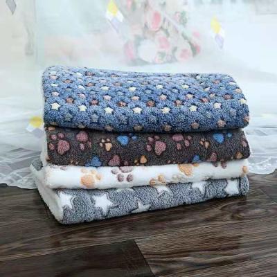 China Manufacturers Wholesale Pet Mats Breathable Thickened Warm Fall and Winter Cats and Dogs Blankets Cushions Sleep Pet Pads for sale