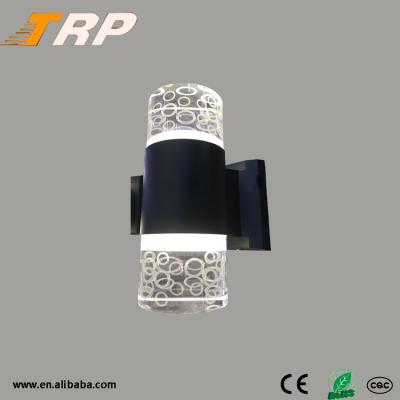 China Garden Acrylic Outdoor Wall Lamp for sale