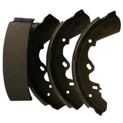 China DEAUTO 8-94104258 semi-metallic car brake shoe semi-metallic for cars for sale