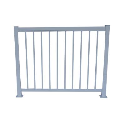 China Customized Aluminum White Fence Barrier Easily Assembled Exterior Railing Design Factory for sale