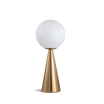 China Wholesale Hot Sale Modern Gold Glass Globe Bases Luxury Decorative Bedside Led Table Lamp for sale