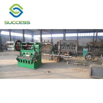 China Heavy Duty 3m Hexagonal Wire Netting Machine With 0.75Kw Cutting Motor for sale