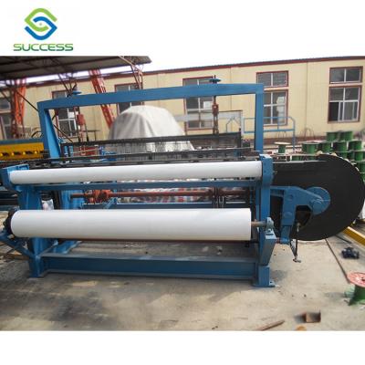 China Crimped Wire Mesh Weaving Machine Powerful 7.5KW Weaving Tool For Varied Wire Diameter for sale