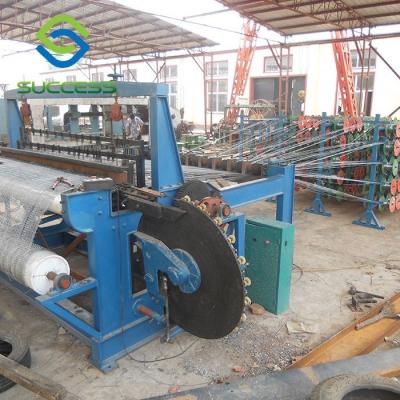 China 0.4-2.5mm Output Crimped Wire Mesh Machine For Galvanized / PVC Coated Stainless Steel Wire for sale