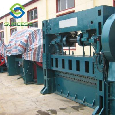 China Durable Green Hexagonal Wire Netting Machine Power of Lifting Motor 0.75Kw Mesh Size 2-50mm for sale