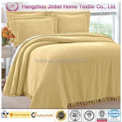 China Simply High Quality 100% Polyester Chenille Hotel Bedspread for sale