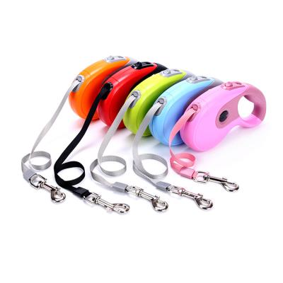 China Custom Padded Logo Dog Material Retractable Leash Heavy Duty Nylon Rope Adjustable Comfortable Dog Leash OEM 3m/5m for sale