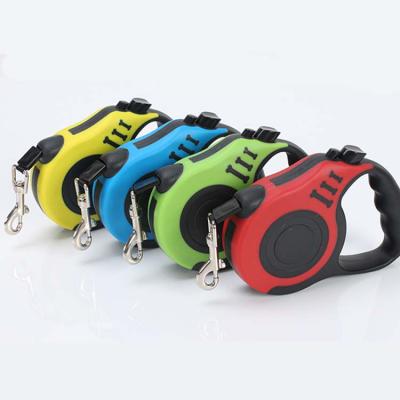 China Adjustable Pet Deluxe Nylon Rope Padded Retractable Pet Leash For Dogs for sale