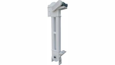 China DSTG4 Vertical Bucket Elevator Carbon Steel 0.4 Power 4T/H 380V / 50HZ for sale