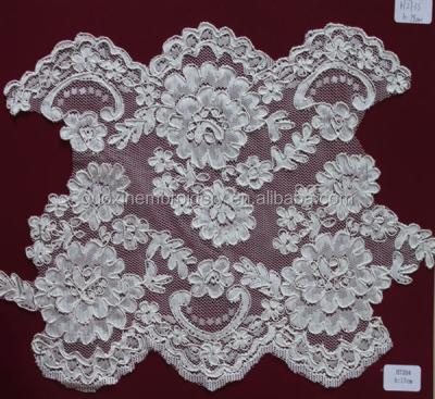 China Sustainable Embroidery Design Two Edge Bridal Lace Trimming for sale