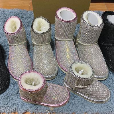 China 2021 Fashion Trend Custom Rhinestone Winter Shoes Sheepskin Fur Outdoor Non-slip Short Snow Boots For Women for sale