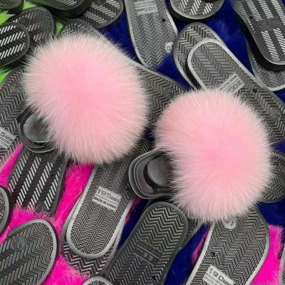 China 2021 Trend Fashion Summer Infant Fox Warm Outdoor Soft Fur Slippers Cute Pink Fluffy Toddler Fur Slides With Strap for sale