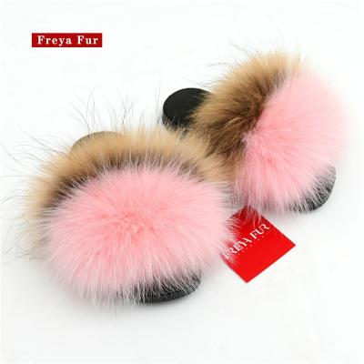 China Cute Colorful Toddler Girl Fur Slides Fashion Trend Kids Summer Fox Fur Slippers Raccoon Fur Sandals Wholesale for sale