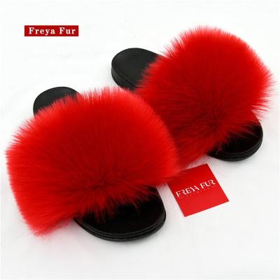 China New Fashion Trend Design Faux Fox Fur Fluffy Faux Fur Slippers For Women for sale