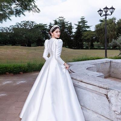 China Plain Anti-wrinkle Satin Long Sleeves Conservative Wedding Clothes White Color Party Dress Wedding Muslim Dresses for sale