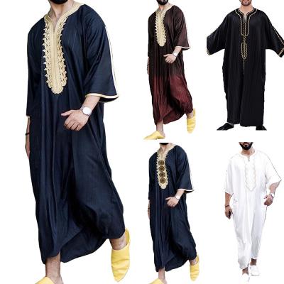 China High Quality Casual Modern Arabic Men's Long Thobe Muslim Thawb Kaftan Loose Striped Moroccan Embroidered Men Thobe for sale