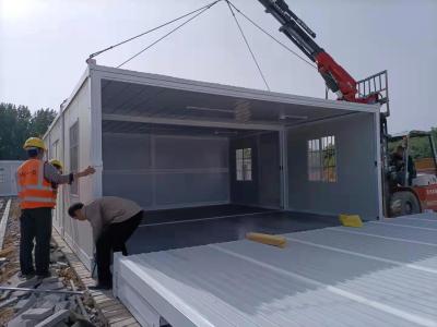 China Tijdelijke opvouwbare containerwoningen, 20ft prefab kleine platte containerwoningen Te koop