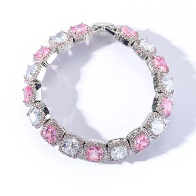 China Luxury Pink and Clear Zircon Diamond Mixed Tennis Link Wand Hiphop Women Men Accessories Bracelet for sale