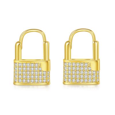 China Unique Design Hiphop Hip Hop Luxury Gift Iced Out Micro Pave Zircon Zircon Lock Huggie Earrings For Women Men for sale