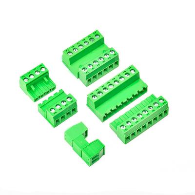 China 300V Rated Voltage Oem Odm Cable Crimping Copper Round Wire Green PCB Terminal Block for sale