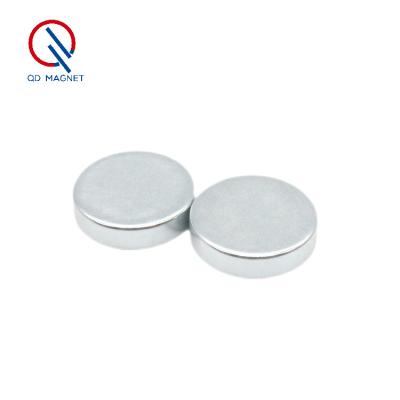 China Industrial Magnet Neodym Disc Magnets N52 for sale