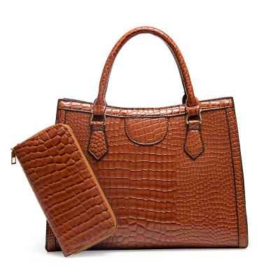 China Large Capacity Crocodile Pattern Handbags Black Fashion Solid Color Luxury Leather Ladies Handbags Crocodile Tote Bags For Women for sale