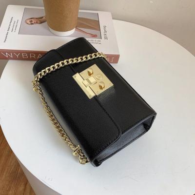 China Water Proof Lock Shoulder Chain Shoulder Messenger Bags Elegant Female Small Square Bag Leather Purses Toss Handbags For Women for sale