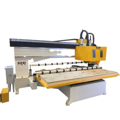 中国 Horizontal Panel Saw Machine Wood Cutting Cnc GYCJ1220A 6000rpm 販売のため