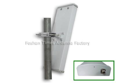 China 3300-3800MHz 3.5GHz Sector Antenna , 14dBi Vertical Polarized Panel Antenna for sale