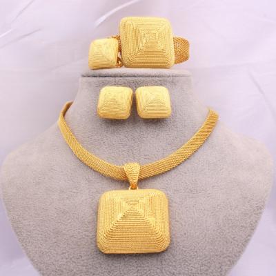 China Romantic 24K Gold Jewelry Set Women's Necklace Earring Ring Bracelet Bridal Four-Piece Set for sale