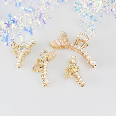 China Mermaid Pearl Alloy Diamond Barrettes Swim Head Simple Hair Accessories Hair Accessories ALLOY Style Clip for sale