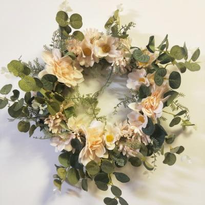 China Wholesale Eco-friendly Daisy Flower Garland Artificial Eucalyptus Leaf Garland Wedding Large for sale