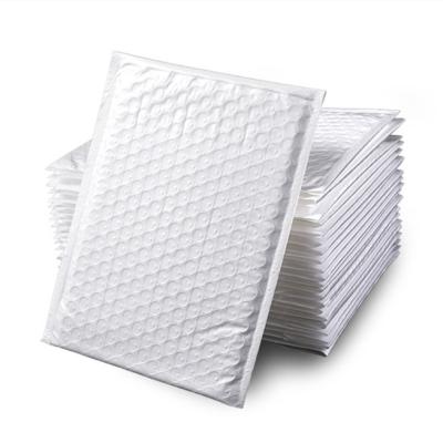 China Strong Adhesive Pearlised Glossy White Padded Bubble Envelope Custom Mailer Mailer Bubble Wrap Air Mail Bubble Bag for sale