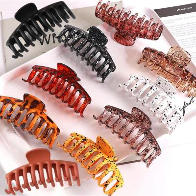 China Soft Fashion Colored Plastic Hair Claw Matte Leopard Print Hair Claw Large Size For Girl for sale