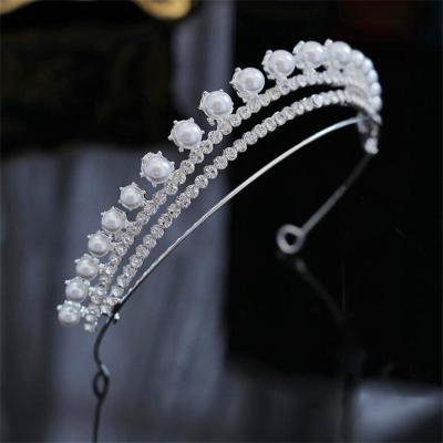 China Bright Colors Simple Fashion Gorgeous Crowns Wedding Ornaments Bridal Hair Jewelry Rhinestone Pearls Crown Headband for sale