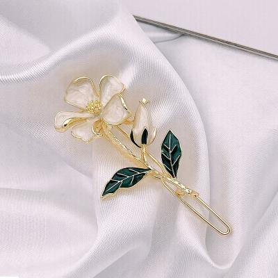 China Stylish High Quality Statistical Alloy Flower Hair Claw Clips For Women Girls Hair Barrette Hairpin Crab Hair Accessories Headwear Ornament for sale