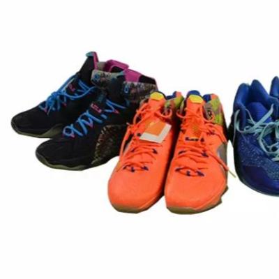 China Polyester / Cotton Used Shoes Packs / Used Shoes Ball / Used Clothing Balls for sale